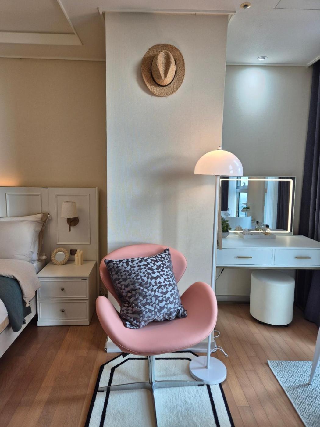 Appartement Lumini House *